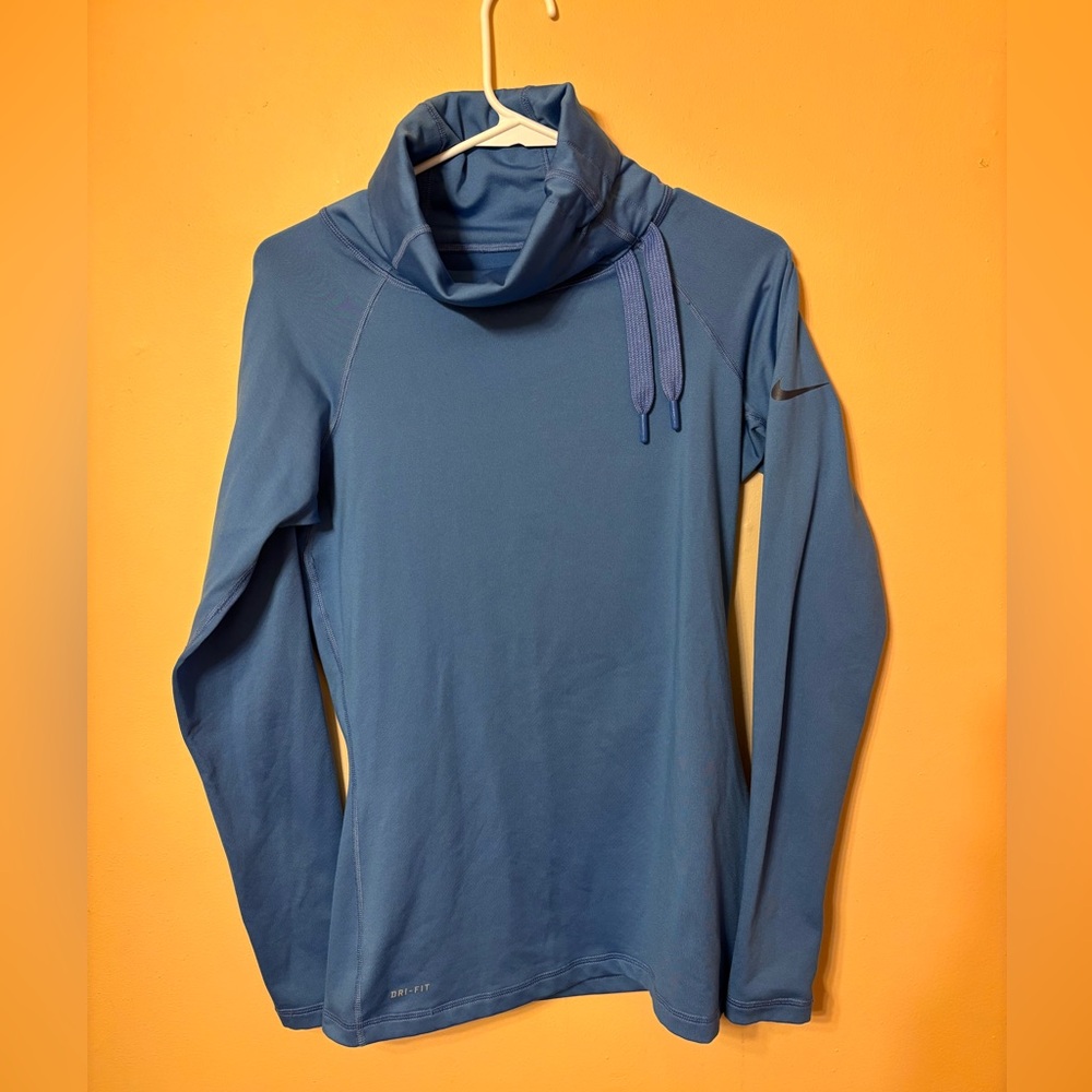 Nike women’s Turtleneck Sweater in Blue